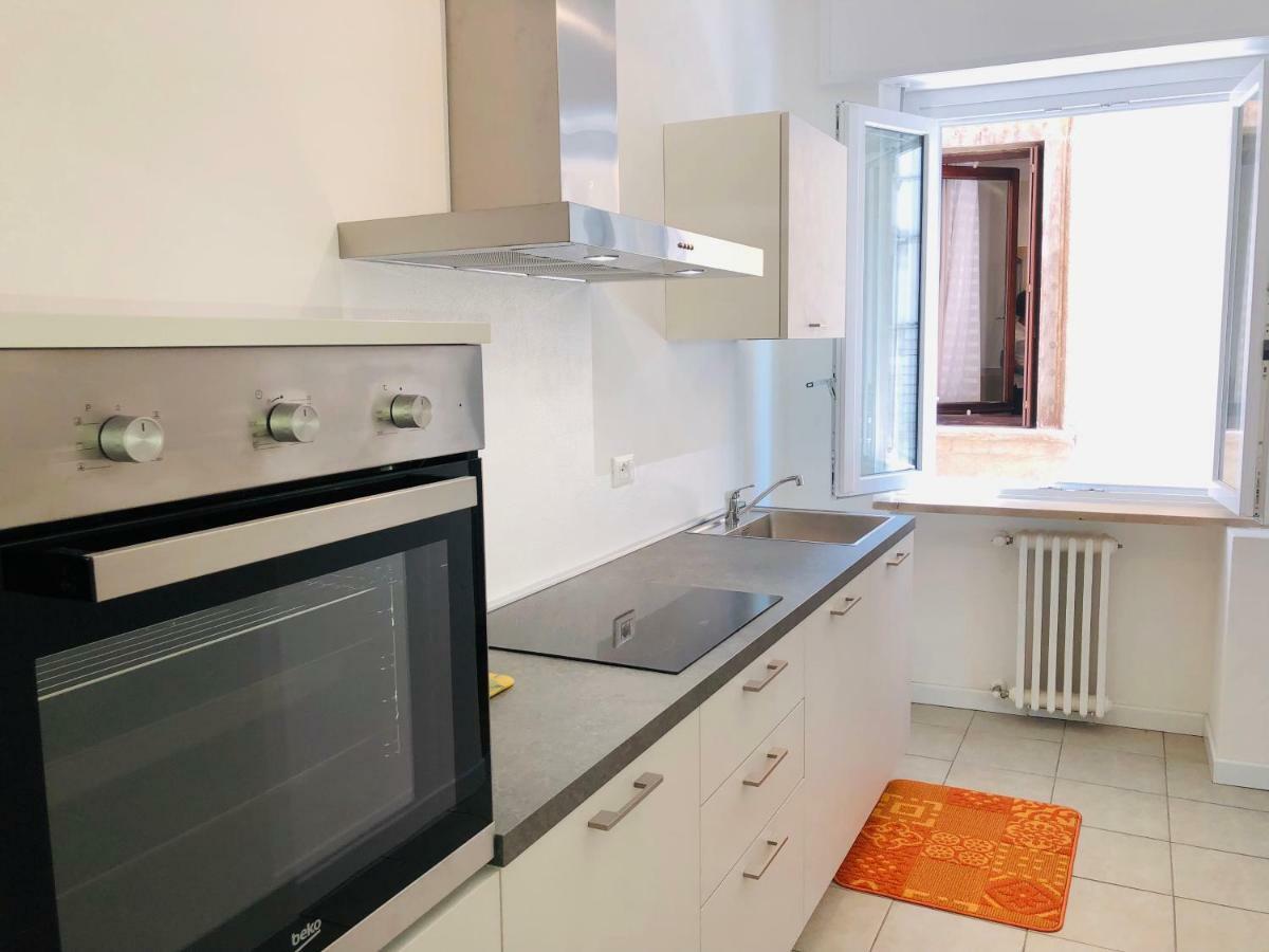 Appartamento Portapalio40 Con Parcheggio Βερόνα Εξωτερικό φωτογραφία