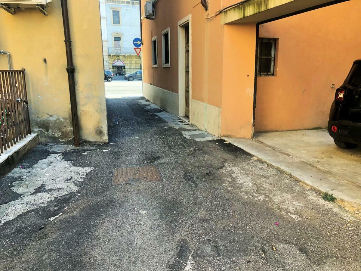 Appartamento Portapalio40 Con Parcheggio Βερόνα Εξωτερικό φωτογραφία